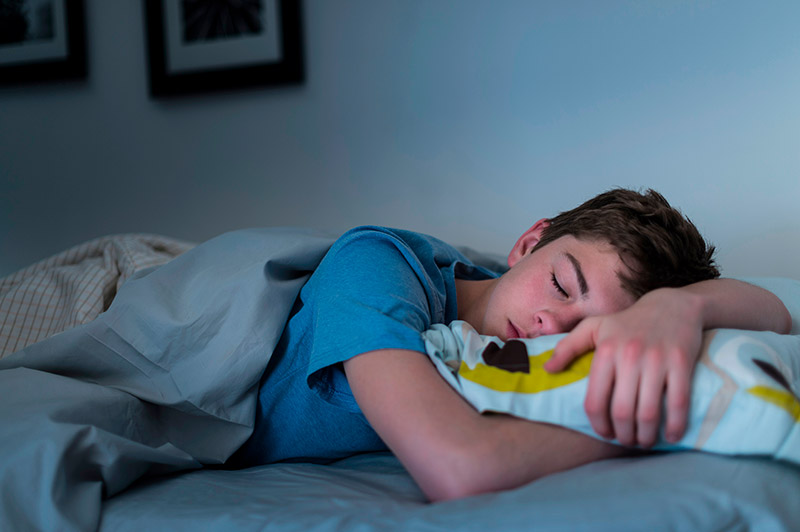 Сколько должен спать подросток в 14 лет