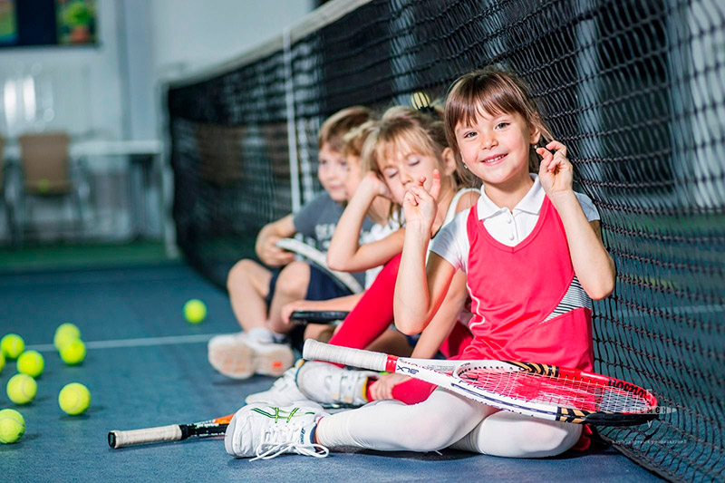 Секции тенниса для девочек