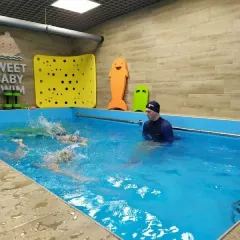 Центр семейного плавания Sweet Baby Swim (Бассейн "Эталон")