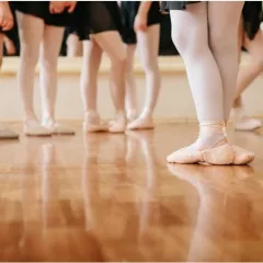 Детская эстрада в школе STEP UP (Выхино)