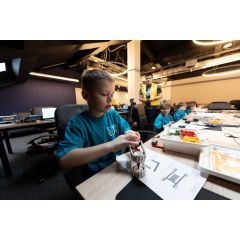 Курсы Lego WeDo в школе роботехники Cyber Class (Белорусская)