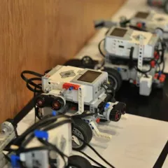 Занятия Lego Mindstorms в студии #БитомНьютона (Народное Ополчение)