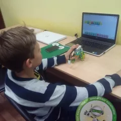 Первороботы Lego Wedo 2.0 в робошколе Электроник (Студия "Акварелькин")