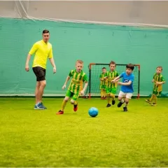 Футбольный клуб "Перовец" (Манеж "Заря")