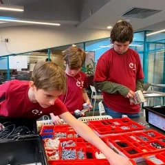 Курсы Lego EV3 в школе роботехники Cyber Class (Белорусская)