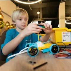 Курсы Lego WeDo в школе роботехники Cyber Class (Братиславская)