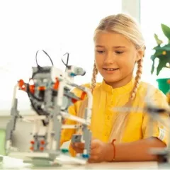 Начальная робототехника Lego Wedo в Роботех.клуб (Свиблово)