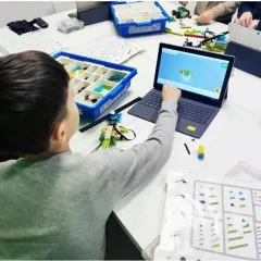 Курсы Lego Wedo 2.0 в школе Alpha-Code (Smile Fish - Народное ополчение)