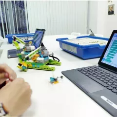 Курсы LEGO Wedo 2.0 + Scratch 3.0 в школе Alpha-Code (Lancman School - Бутово)