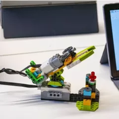 Курсы LEGO Wedo 2.0 + Scratch 3.0 в школе Alpha-Code (Lancman School Багратионовская 2)