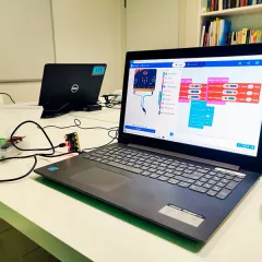 Курсы LEGO Wedo 2.0 + Scratch 3.0 в школе Alpha-Code (Виктория 2000 - Фрунзенская)