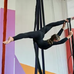 Воздушная гимнастика в СЦ "Небо Спорт" (Бабушкинская)
