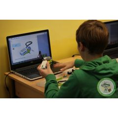 Робототехника на базе конструктора Lego Wedo 2.0 в робошколе Электроник (ДСЦ "Мир молодых")