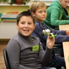 Робототехника на базе конструктора Lego Wedo 2.0 в робошколе Электроник (ЦКиИ "Авангард")