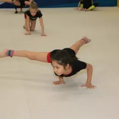 Спортивная акробатика в СЦ "Небо Спорт" (Крымская)