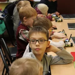 Робототехника на базе конструктора Lego Wedo 2.0 в робошколе Электроник (ДС «Наши Дети»)