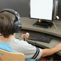Создание игр в Roblox онлайн в Yes Coding