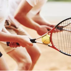 Шкoла бoльшогo тенниса Tennis Capital (Зорге)
