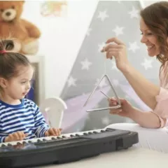 Музыка в Бэби Клуб на Фонвизинской