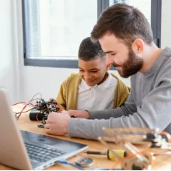 Робототехника на базе Lego WEDO 2.0 Робошкола "Электроник" (Домодедовская - ул. Генерала Белова, д.18)