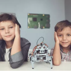 Первороботы на базе конструктора Lego Wedo 2.0 Робошкола "Электроник" (Улица Академика Янгеля - ул. Чертановская, д.66, к.4)