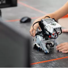 Первороботы на базе конструктора Lego Wedo 2.0 Робошкола "Электроник" (ЦСКА - ул. Авиаконструктора Микояна, дом 14, корпус 2)