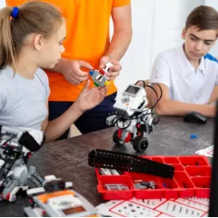 Робототехника на базе Lego WEDO 2.0 Робошкола "Электроник" (ЦСКА - ул. Ходынский бульвар, д.5)