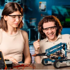 Робототехника на базе Lego WEDO 2.0 Робошкола "Электроник" (Народное Ополчение)