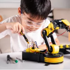 Робототехника на базе Lego WEDO 2.0 Робошкола "Электроник" (Домодедовская - ул. Генерала Белова, д.29, к.3)
