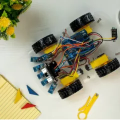 Первороботы на базе конструктора Lego Wedo 2.0 Робошкола "Электроник" (Академическая)