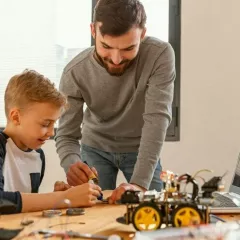 РОБОТОТЕХНИКА. ИНТЕНСИВ Инжинириум МГТУ им. Н.Э. Баумана (Бауманская - Госпитальный пер. 4/6 с.1)