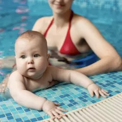 Грудничковое плавание в акваклубе STARFISH м. Бунинская аллея