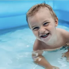 Плавание в бассейне  Aqua Baby Club м.Зябликово