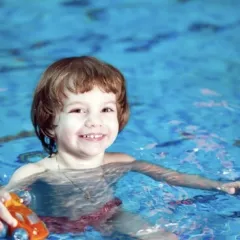 Плавание в бассейне   Aqua Baby Club г.Химки ул. Панфилова