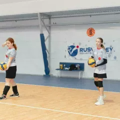 Классический волейбол в школе RusVolley (м. Профсоюзная)