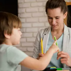 Занятия с нейропсихологом в семейном пространстве "Чудеса"