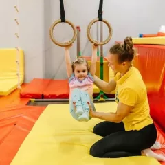 Гимнастика в детском центре "BABY GYM" (Динамо)