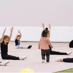 Художественная гимнастика в школе "Insplit" (Марьина Роща)