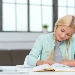Экстернат 10 и 11 классы (за 2 года) Первый экстернат (Кутузовская)