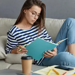 ОГЭ по литературе Квантиум (Профсоюзная)