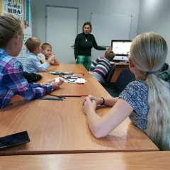 Бизнес и финансы в бизнес-школе Kids MBA (Баррикадная)