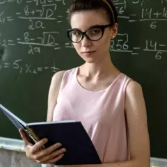 Подготовка к ЕГЭ по математике в МФТИ (ВДНХ)
