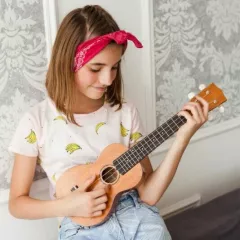 Укулеле в школе ДиЕЗ (Химки)