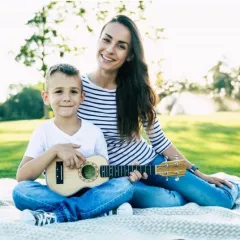 Укулеле в клубе 5green kids club (ЦСКА)