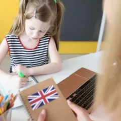 Английский язык в центре "Полиглотики" (Коломенская)