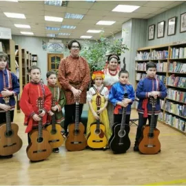 Занятия в ансамбле гитаристов "Классика" (Щелковская)