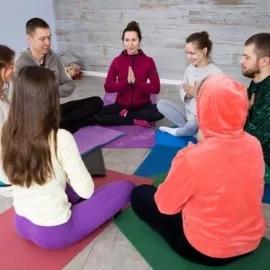 Классическая йога в центре "Зодчие" (Кунецево)