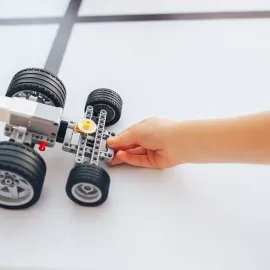 Робототехника JUNIOR в клубе Тесла (Митино)