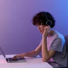 Веб-дизайн и графика онлайн в Yes Coding