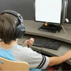 Создание игр в Roblox онлайн в Yes Coding